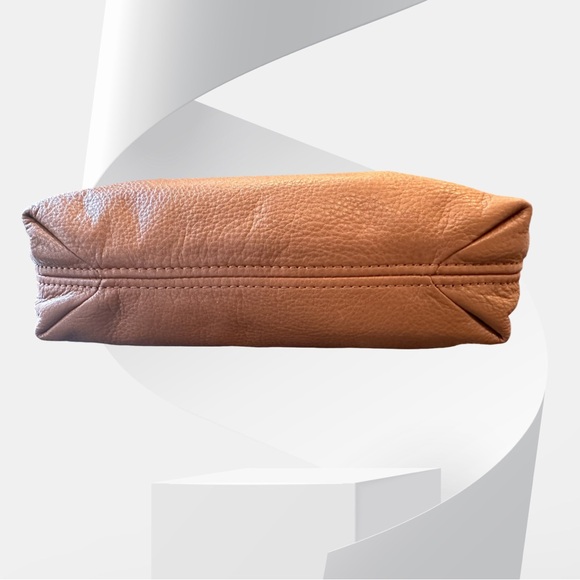 Michael Kors Leather Carmel Crossbody Bag NWOT - Picture 6 of 8